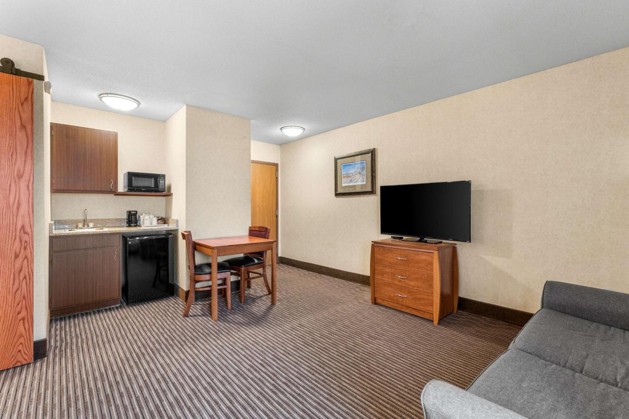 Best Western Vermillion Inn Exterior photo