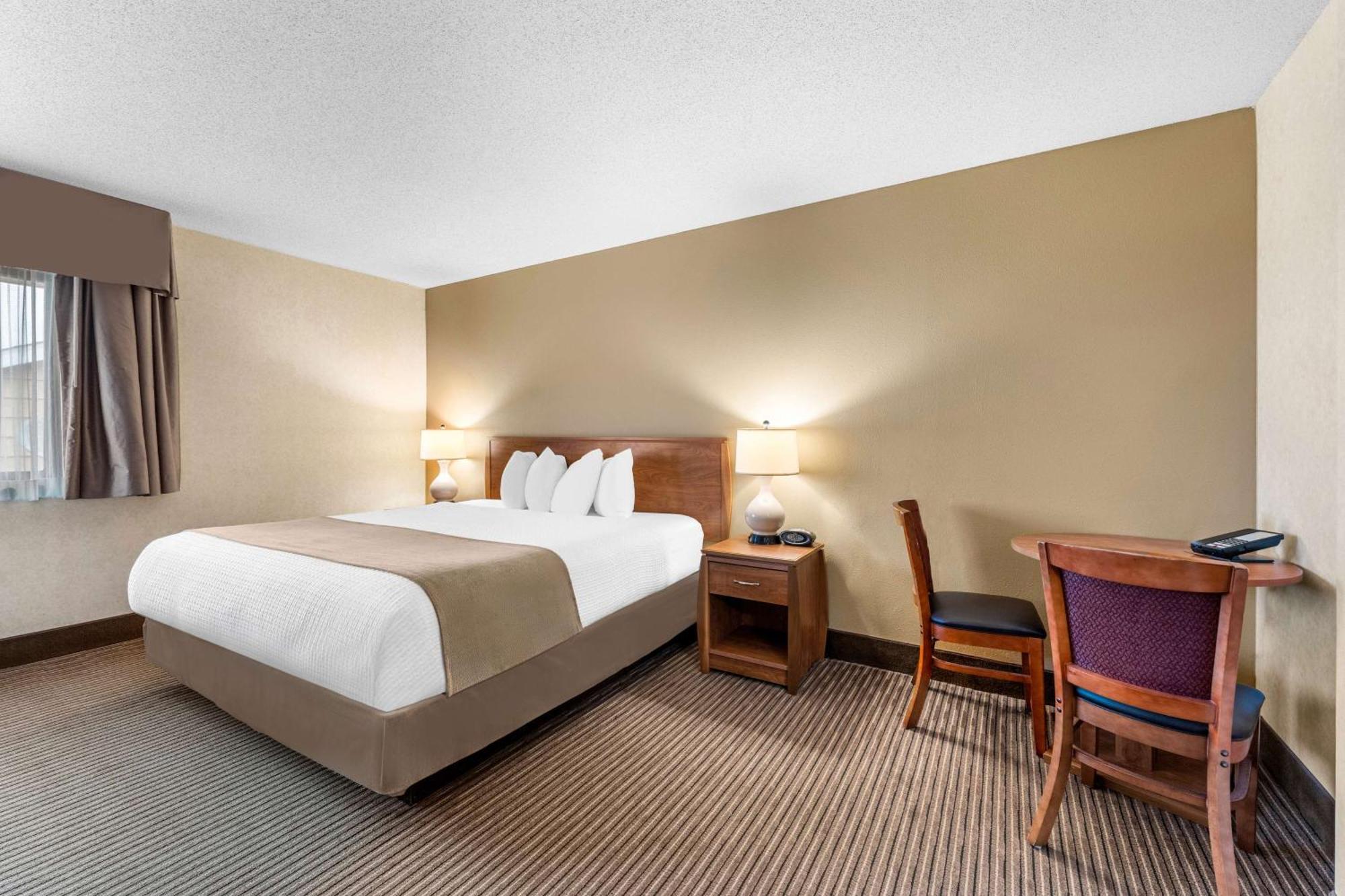 Best Western Vermillion Inn Exterior photo