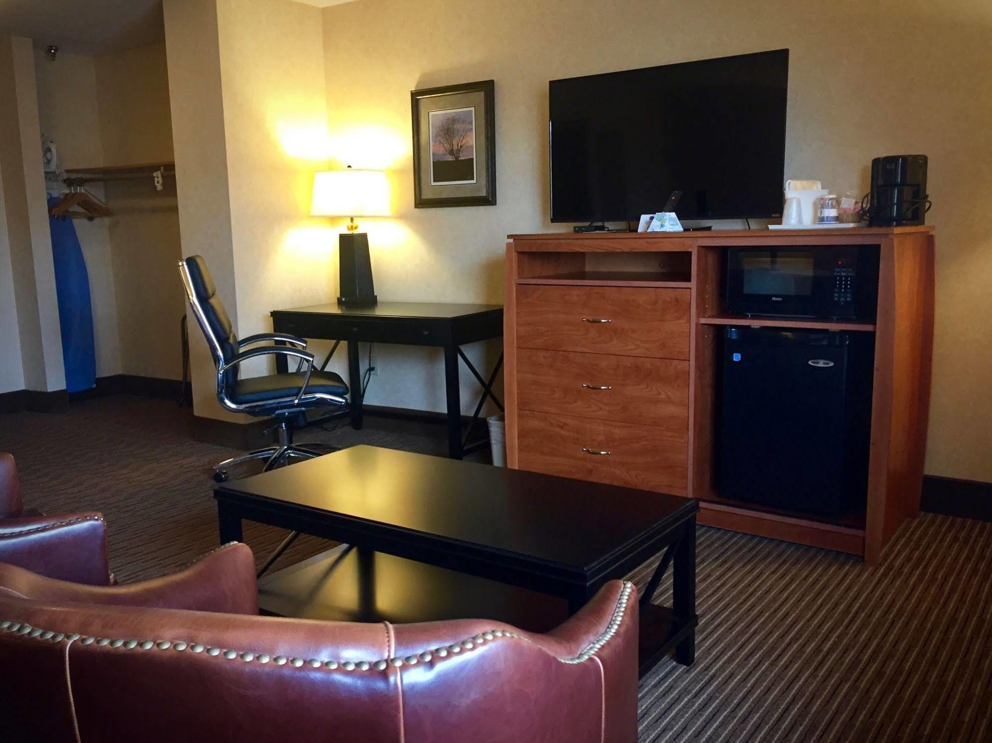 Best Western Vermillion Inn Exterior photo